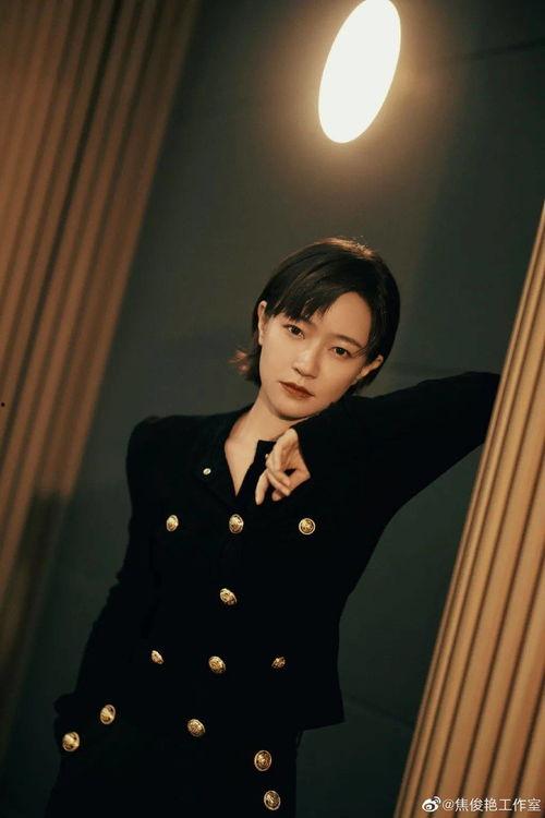 陈哲远沈月恋情爆料最新,甜蜜互动引网友热议 第3张 陈哲远沈月恋情爆料最新,甜蜜互动引网友热议 第3张