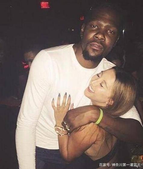 杜兰特八卦爆料视频播放,揭秘篮球巨星背后的故事